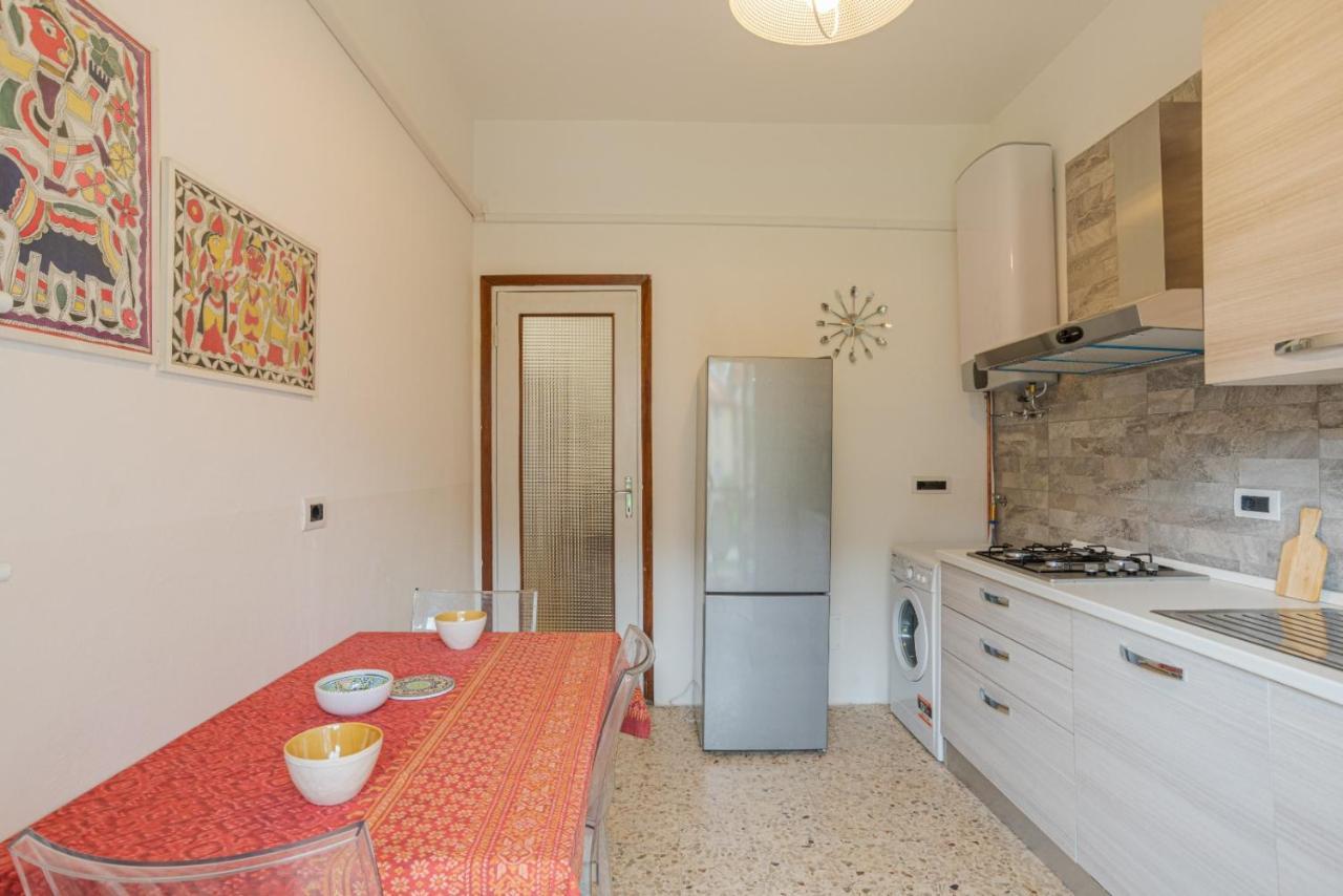 Lovely & Quiet Apartment - With Balcony & Parking كومو المظهر الخارجي الصورة